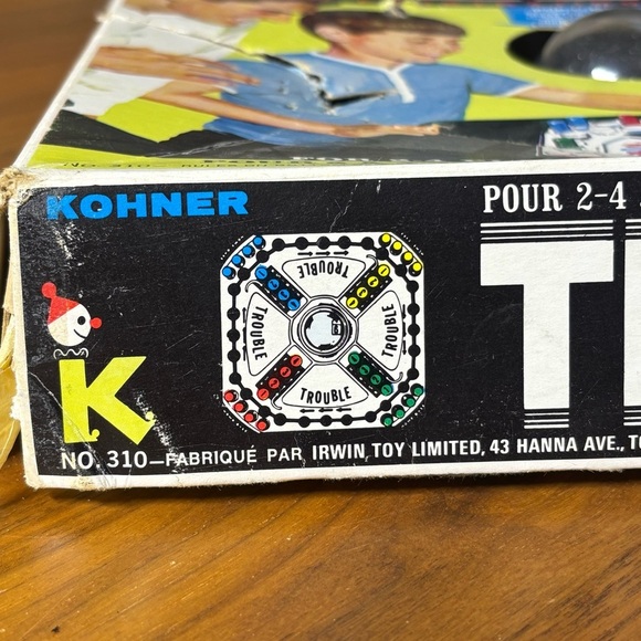 Vintage 1965 Canadian bilingual Trouble board game w/ classic pop-o-matic bubble - Picture 8 of 8